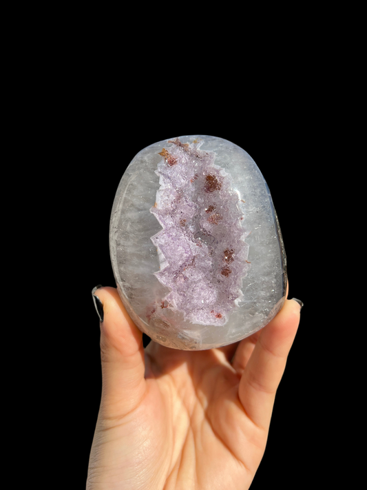 Lavender quartz cut base