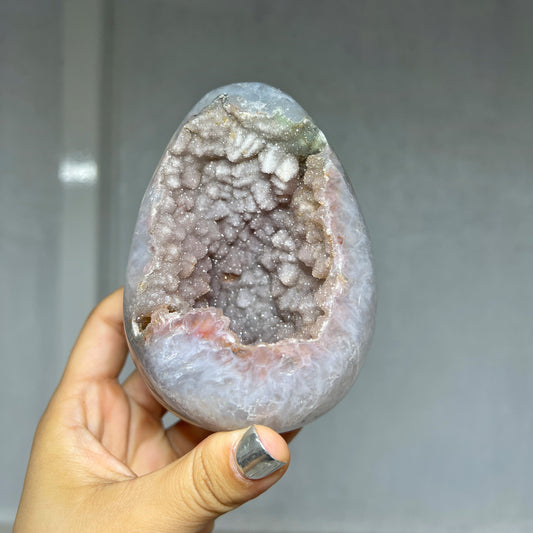 Pinky  quartz egg